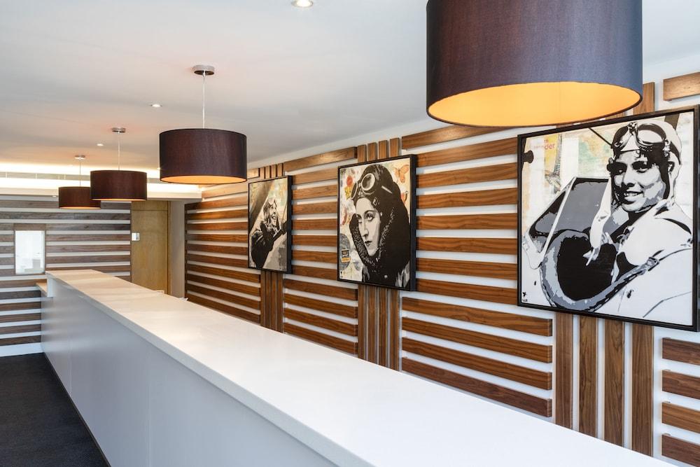 St Giles Heathrow - A St Giles Hotel Feltham Ngoại thất bức ảnh