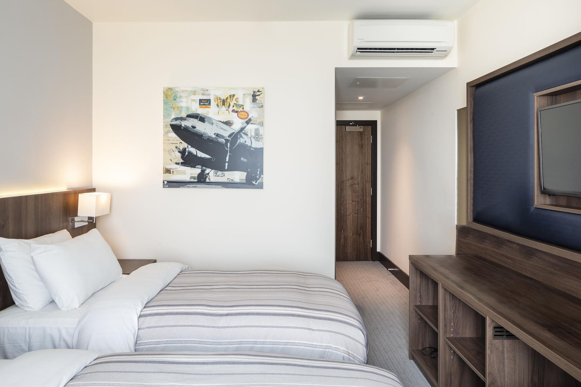 St Giles Heathrow - A St Giles Hotel Feltham Ngoại thất bức ảnh