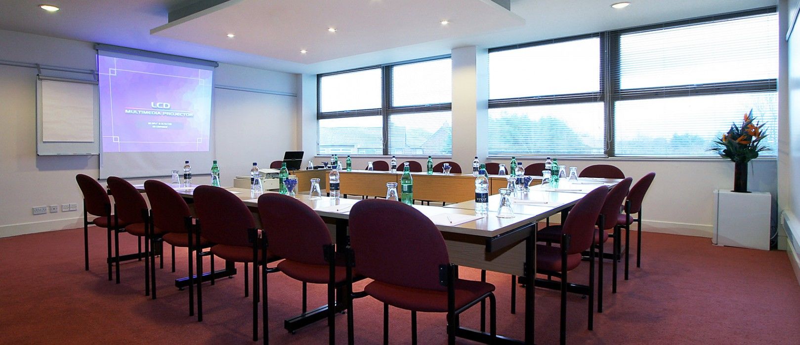 St Giles Heathrow - A St Giles Hotel Feltham Ngoại thất bức ảnh